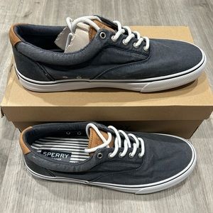 New in Box Men’s Sperry Striper II CVO Sneaker Navy Size 13